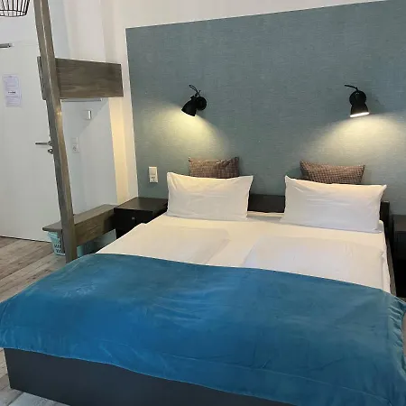 Walhalla Hotel 2*